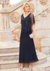 Ny 2018 Mother Off Bride Groom Dresses Chiffon Navy Blue V Neck Beading Crystal Short Cap Sleeves Tea Längd Mors formella klänningar