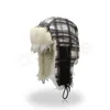 冬の毛皮レイFENG帽子の格子縞のイヤーマフキャップ耳の保護カップル厚み帽子冬レイFENG格子縞の帽子GGA1073