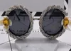 Europa i Stany Zjednoczone ustawiają kolor Diamond Chrysantemum Crystal Sunglasss Nowe okrągłe fala Kobiety Refleksyjne okulary przeciwsłoneczne