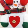 Hot Selling Christmas Table Dekoration Xmas Inredning Lovely Snowman Kitchen Bordare Hållare Pocket Dinner Bestick Bag Party Bestick Set