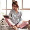 Femmes vêtements pour automne hiver Pyjamas ensembles col rond vêtements de nuit beau lapin Pijamas Mujer à manches longues coton Sexy Pyjamas femme