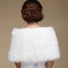 Nieuwe 2018 faux bont schouders ophalen Cape bruiloft bolero bruids wraps ivoor bruiloft sjaal bruiloft accessoires