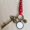 Sublimation Santa Claus Key Christmas Vinöppnare nyckel med röd snö rep varm överföring utskrift Blank jul dekorationer material