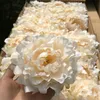 造花シルク牡丹の花の頭の結婚式のパーティーの装飾用品シミュレーション偽の花の頭家の装飾卸売15cm