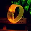 Chaude Date Musique Activée Sound Control Led Clignotant Bracelet Light Up Bracelet Bracelet Night Club Activité Fête Bar Disco Cheer nouveau