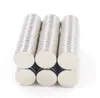 Vente chaude en gros Super Strong Round Disc Cylinder 12 x 1,5 mm N35 NDFEB AIGNEMENTS RARE TERRE RARE NÉODAYMIUM SÉMINISÉ GRATUIT