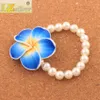 Argila frangipani plumeria flor pérola frisada fios estiramento pulseira 6.5 "BB80 Braceletes de jóias de moda