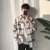 2018 Spring Autumn Men Fashion Brand INS Hot Vintage Classic Plaid Korea Style Unique Burr Design Shirt Male Casual Loose Shirt