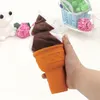 Simulation von PU-Fackel-Eiscreme-Modell, Squishy-Spielzeug mit langsamem Rückprall, hängende Brotstücke, Foto-Requisiten T4H0331