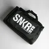 Populär Mode Gym Duffle Bag Sneakers Storage Bag Stora Kapacitet Resa Bagage Bag Axel Handväskor Stuff Säckar Med Skor Fack