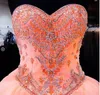 Mercan Quinceanera Elbiseler Sevgilim Masquerade Balo Gowns Crystal Boncuklu Korse Organze Zemin Uzunluğu Uzun Tatlı 16 Prom Gowns Dh404