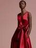 Aso Ebi Rose Red Longos Vestidos de Noite Bolsos Nigeriano Sexy Backless Vestidos de Noite 2018 Arco Profundo Decote Em V Africano Vestido Formal Vai