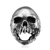 Entier 2018 Mens Walking Evil Skull Skull Anneau en acier inoxydable hommes garçons argent Cool Man Motor Biker Ring12028306101957