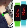 Watch intelligent étanche LED Silicone Smart Band Watch Digital Watch Sports Wrist pour les hommes Women8160304