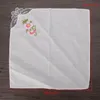 24pcs Vintage Bomull Kvinnor Hankies Broderade Butterfly Lace Blomma Hanky ​​Floral Assorted Cloth Dames Handkerchief Tyger