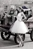 Knielange Vintage Spitze Tüll kurze Brautkleider Boot Halshälfte ärmellose informelle Empfangsempfangsbrautkleider benutzerdefiniert gemacht