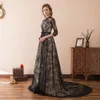 Sexy Black Lace Gotische trouwjurken Half Sleeve Sheer Aline 2018 Nieuwste voorraad 216 Chapel Train Long Bridal Ball Gojts Formal2214072