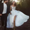 A-Line Billiga Chiffon Bröllopsklänningar Se igenom Jewel Neck Lace Appliques Ärmlös Bröllop Klänning 2018 Mode Side Split Bröllopsklänningar