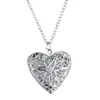 Donna Uomo Hollow Heart Locket Collane con ciondolo luminoso Glow In The Dark Gioielli incandescenti Regali 162625