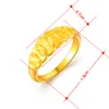 Mode Or Couleur 24k Plaqué Anneaux De Mariage Pour Hommes / Femmes En Acier Inoxydable Vide Charmes Délicats Meilleurs Amis Bijoux nouveau CHR107