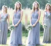 Vestidos de dama de honor hasta el suelo de tul con cuello halter Lentejuelas plisadas Vestido de fiesta de boda gris Vestidos largos de dama de honor de gasa con cuello en V