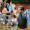 2021 Country Groom Västar Farm Bröllopsfest Mörkgrå Ull Sillben Tweed Custom Made Slim Fit Mens Dräktkläder Vest Waistcoat Dress