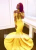 Neueste sexy gelbe schwarze Mädchen-Meerjungfrau-Abschlussballkleider Spitze mit langen Ärmeln, rückenfrei, Satin, bodenlang, formelle Partykleidung, Abendkleider, individuell