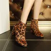 Высокое качество Dropship Faux HorseHair LeoPard Ankle Boots Смешанные цвета Коричневый Med Block Каблуки Sexy Bothes Femme Round Toe Женские Туфли Осень