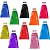 Taille adulte 110 cm * 70 cm costume de fête en satin uni cape de cosplay de super-héros en gros avec masque vêtements de faveur de fête de vacances