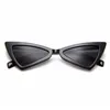 Retrp Triangle Lunettes De Soleil Célèbre Marque Femmes Yeux De Chat Rouge Lunettes De Soleil Papillon Cateye Dames Lunettes Livraison gratuite