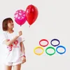 Zufällige 200 Stück Kunststoff-Armband-förmige Luftballons mit Anhänger, Ballon, fallendes Gegengewicht, Block-Ballon-Zubehör