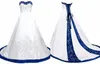 Robe de mariée bleu royal et blanc broderie princesse satin une ligne à lacets dos cour train paillettes perlées longue mariage pas cher Gow278H