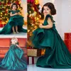 Dark Hunter Green High Low Robes De Fille De Fleur Pour Le Mariage Satin Et Organza Filles Pageant Robes Grand Arc Balayage Train Robe De Fille De Fleur