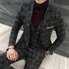 Gwenhwyfar 2018 mode bröllop män kostym set 3 stycken brittiska marinblå plaid mens kostymer tweed manlig tuxedo casual blazer (jacka + byxor + väst)