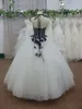 2019 New Black White Ball Gown Lace Quinceanera Dresses Crystals For 15 Years Sweet 16 Plus Size Pageant Prom Party Gown QC1039