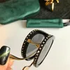 Nowe okulary przeciwsłoneczne projektanta mody 0307 Pilot Składany z kryształową ramy Diamond Summer Avantgarde Popularny styl UV 400 Lens8808638
