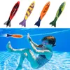 Toy Deluxe Underwater Swimming / Diving Pool Toys لعبة الغوص العصي (5 قطع) ، طوربيدات اللصوص (4 قطع) ، حزمة من 9