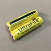 La batterie au lithium 18650 3800mah 3.7V peut être utilisée pour une lampe de poche lumineuse et les produits électroniques ont du jaune et du bleu