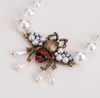 Hela Bohemian Fashion Crystal Pearl Bee Pendant Halsband Randig bandtröja Kedja Kvinnor Charm smycken Tillbehör4633568