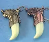 Forma di dente di drago Gadget creativo Antivento Portatile Gonfiabile Accendisigari Accendino a gas butano per regali da donna