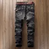 Nowe zabytkowe dżinsy dżinsowe Slim Fit Disterted Denim Joggers for Men Brand 2 Kolor Spodni plus rozmiar 42231N