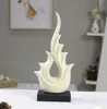 Minimalistyczny ceramiczny Szczęsliwy Ogień Design Home Decor Crafts Dekoracje Pokoju Biuro Porcelain Figury Wedding Decoration Obiekty