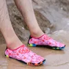 zapatillas de deporte Beach creek Zapatos al aire libre femenino Natación Zapatos de agua Pareja adulta tamaño 35-46 Plano Suave Cómodo Seaside Hombres mujeres Zapatos de vadeo