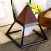 Berührungsempfindliche Lampe, kreative Pyramide, aufladbares Nachtlicht, Geschenkanpassung