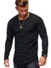 Moda Primavera Otoño Camiseta de manga larga para hombre Marea Diseño de hombro arrugado Cuello redondo Camiseta de manga larga Sólido