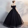 Schwarzes Ballkleid-Gothic-Hochzeitskleid, schulterfrei, perlenbesetzte Spitze, bodenlang, Korsettrücken, nicht weiß, bunte Brautkleider für Damen