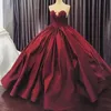 Sexy Sweetheart Fluffy Prom Dresses Lace Applique Sleeveless Satin Ball Gown Evening Dress Dubai Arabia Quinceanera Dress Formal Party Dress