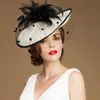 Vintage Lady noir et ivoire chapeau parfait cage à oiseaux casque tête voile plume mariage accessoires de mariée fête femmes mariée fascinator chapeau