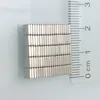 100 pz Super Forte Piccolo blocco magneti al neodimio 4x4x1mm Terre Rare Magnete Al Neodimio Art Craft Frigo 6237216
