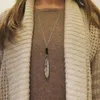 Lava-Rock Bead Feather / Leaves Tassel Lång halsband Aromaterapi Essential Oil Diffuser Halsband Svart Lava Hängsmycke Smycken För Kvinnor